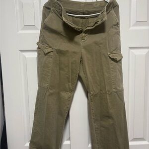 GAP Men's Khaki Cargo Pants